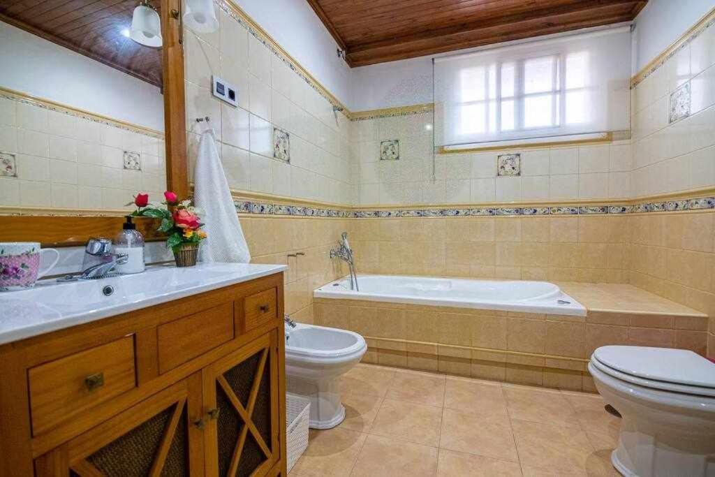 Lujosa Villa En Alhaurin De La Torre 7 Dormitorios Zewnętrze zdjęcie