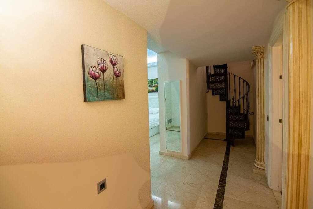 Lujosa Villa En Alhaurin De La Torre 7 Dormitorios Zewnętrze zdjęcie